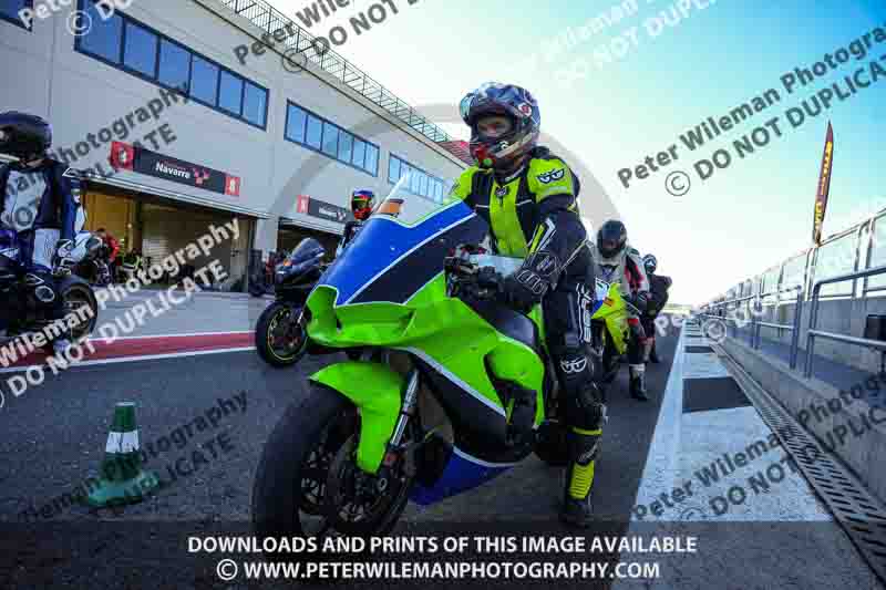 cadwell no limits trackday;cadwell park;cadwell park photographs;cadwell trackday photographs;enduro digital images;event digital images;eventdigitalimages;navarra;no limits trackdays;peter wileman photography;racing digital images;trackday digital images;trackday photos